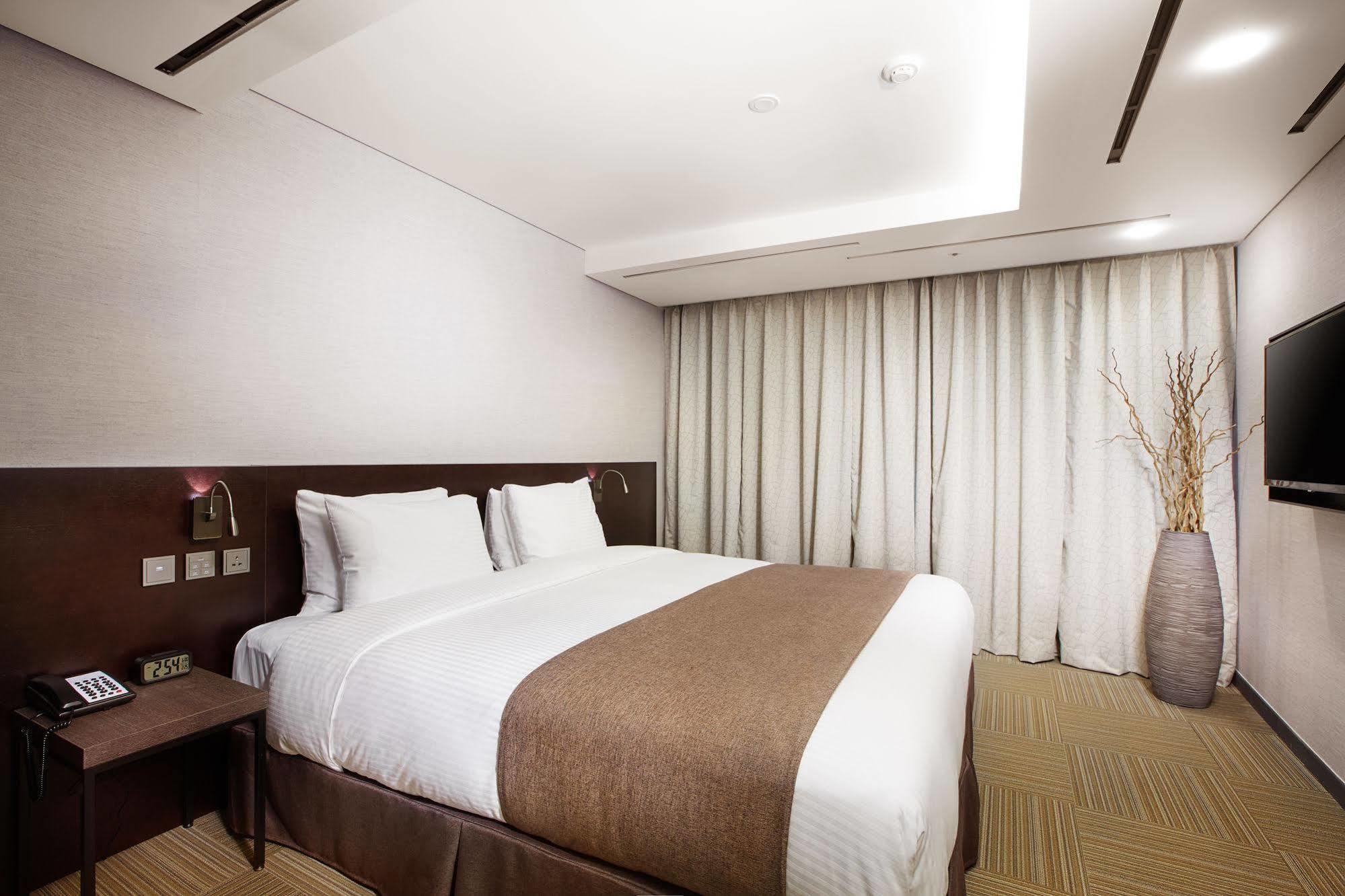 Hotel Prumir Hwaseong Eksteriør billede